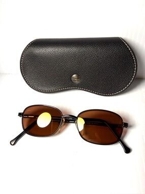 Nikon Black Frame Sunglasses with Brown Glass Lenses and Black Case